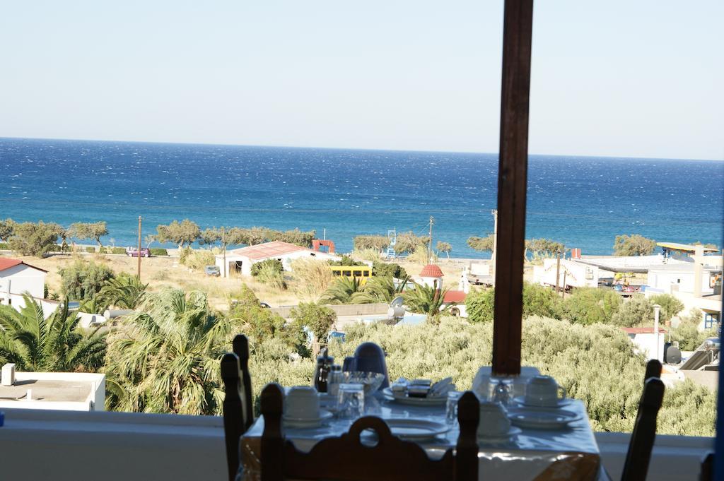 Lofos Hotel Плакіас Екстер'єр фото
